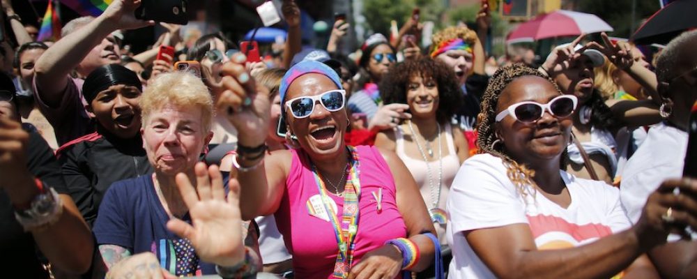 A 50 años de Stonewall, la polémica entre el activismo LGBT y el ‘pink washing’
